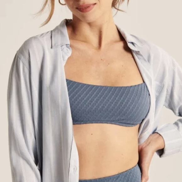 {Abercrombie & Fitch} Brand New Skinny Strap Bikini Top - Picture 2 of 13